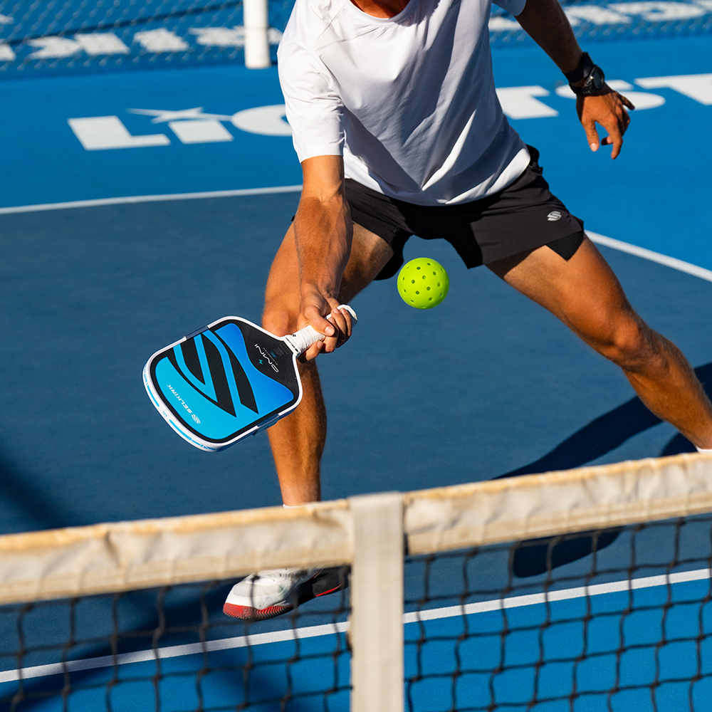 Selkirk Omni - Elongated Pickleball Paddle