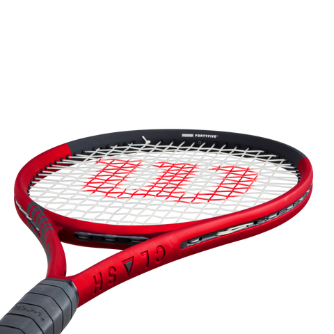 Wilson Clash 100 Pro V2 Tennis Racket