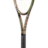 Wilson Blade 98 (16X19) V8 Tennis Racket